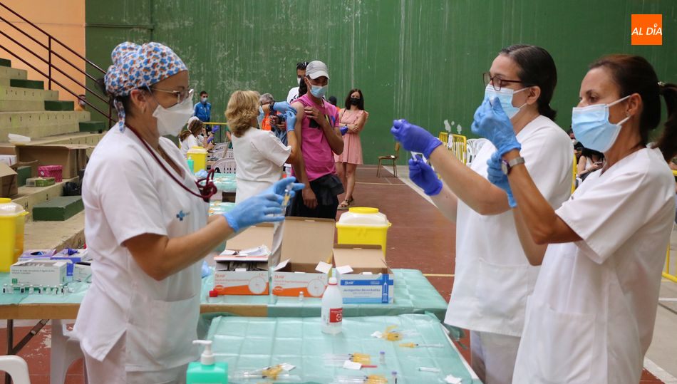 No habrá repesca, solo 2ª dosis para los vacunados en Vitigudino el 27 de julio / CORRAL