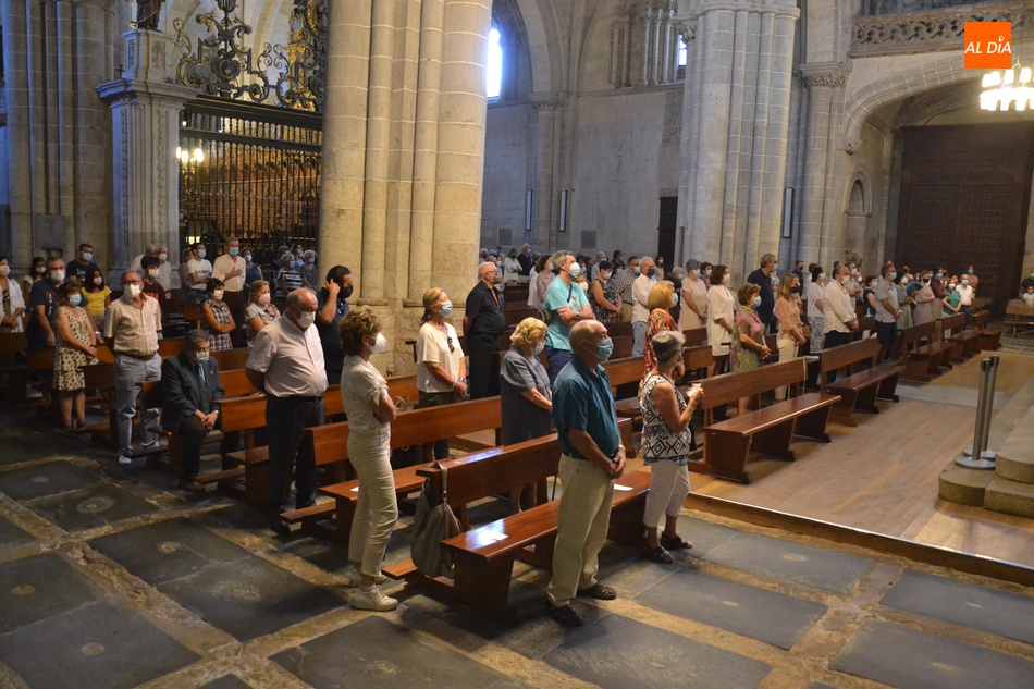 La Catedral festeja a su patrona con una ampl&iacute;sima asistencia de fieles  