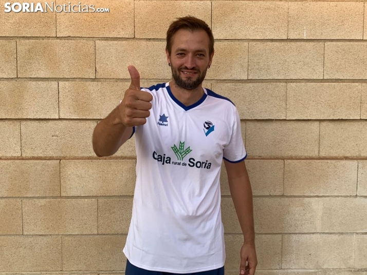 Manu Salvador: Quiero seguir aportando