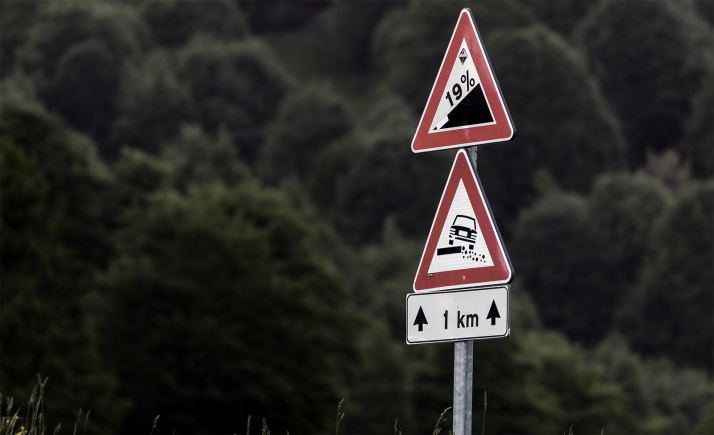 Aprobados 455.000 € para la colocación y reposición de la señalización vertical en carreteras autonómicas de Soria