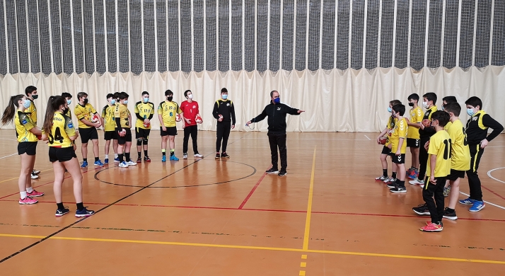 El Balonmano Soria invita a niños y niñas de 6 a 17 años a probar el deporte
