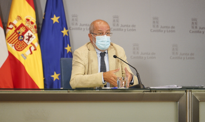 Vuelven las barras y el ocio nocturno a Castilla y León