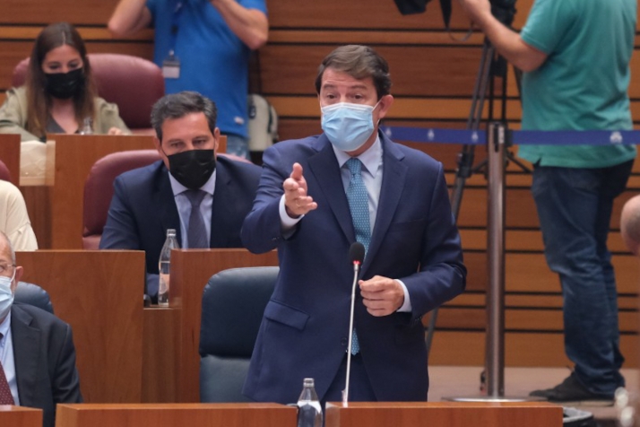 Mañueco ofrece a Tudanca dialogar para trazar la mejor sanidad posible