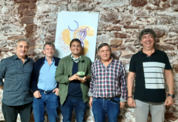 La Asociación Amigos de Sárnago recibe el Tésera de Hospitalidad Celtibérica de Gotor