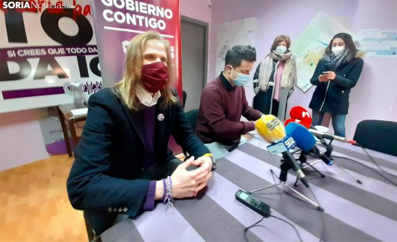 Pablo Fernández asegura que Mañueco se cubre las espaldas con el cese de Cosidó