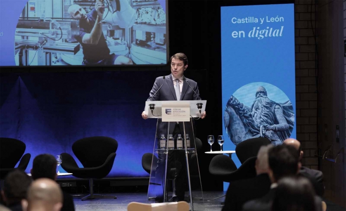 Mañueco asegura que Castilla y León tendrá el 100% de cobertura con 30 megas en 2023 y de 100 en 2025