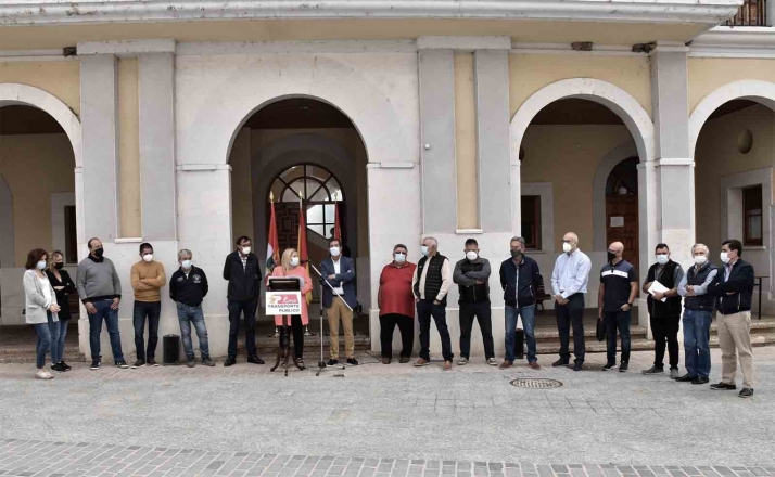 Entra en funcionamiento el bono rural gratuito en la zona de transporte a la demanda de San Pedro Manrique
