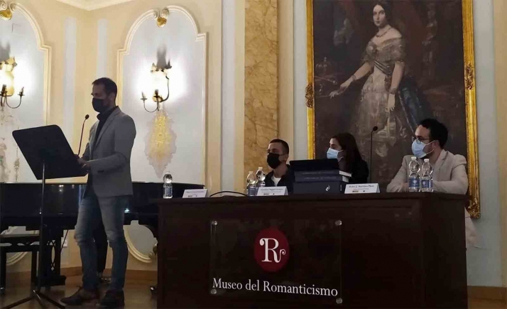 Los textos de Gustavo Adolfo Bécquer y las imágenes su hermano Valeriano, en el Museo del Romanticismo