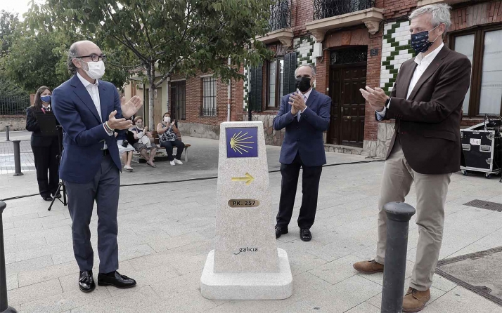 Castilla y León y Galicia, unidas en torno a uno de los símbolos del Camino de Santiago 