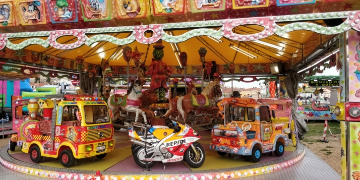 Discomóviles, vaquillas o paelladas: Lo que sí y lo que todavía no se puede hacer en las fiestas populares en Castilla y León 