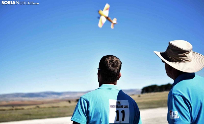 Pasión de altos vuelos en Velilla de la Sierra