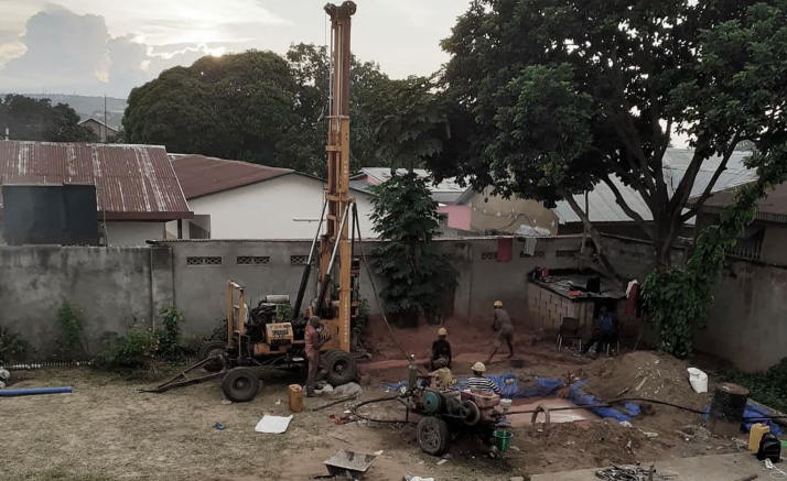 La Fundación Pedro Navalpotro financia un proyecto de agua para un colegio en El Congo