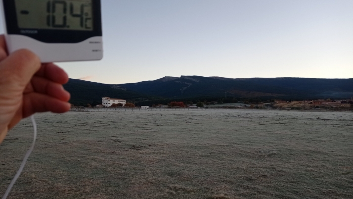 Duruelo de la Sierra amanece con menos diez grados