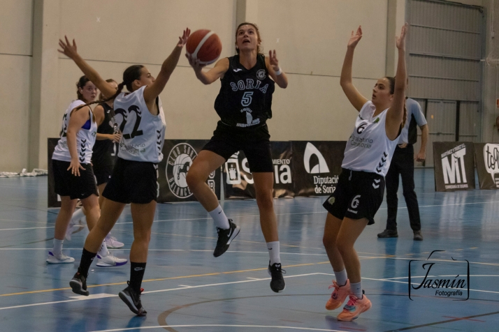 El CSB femenino cae por 28 puntos frente al Igualatorio Cantabria
