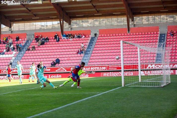 Galería: Revive las mejores imágenes del Numancia 3-1 Huesca B