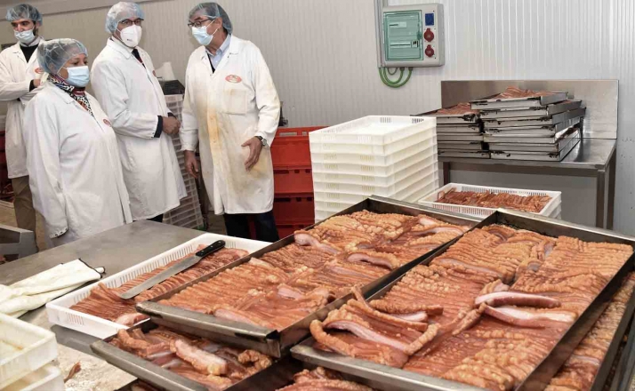 El viceconsejero de Economía y Competitividad visita Embutidos Moreno Sáez