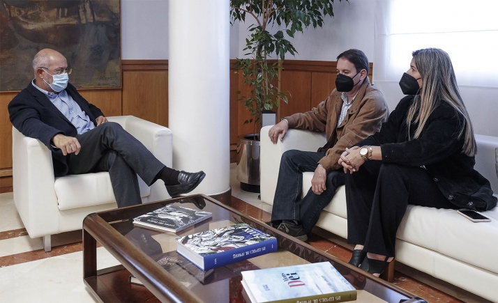 El vicepresidente Igea recibe a la Fundación +34 y a Ruperto Sánchez