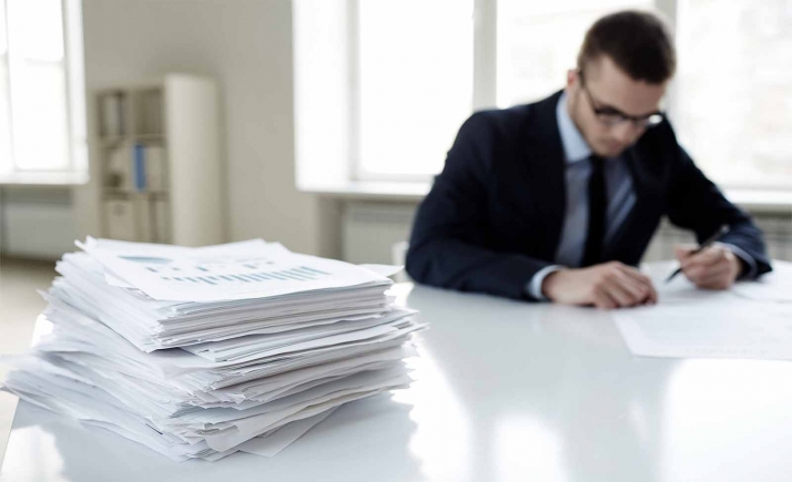 Organizaciones sindicales reclaman que la Junta establezca la jornada laboral de 35 horas, solicitada por las Cortes en una moción