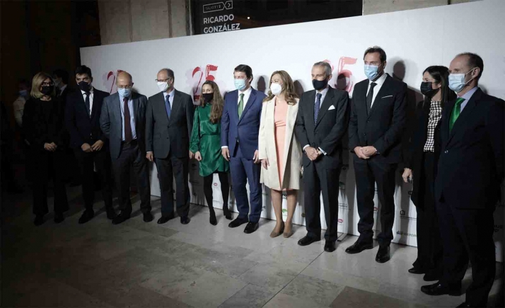 Mañueco advierte de que el periodismo de calidad es hoy más necesario que nunca