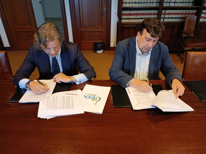 Almazán firma por 350.000€; el nuevo contrato de recogida de residuos 