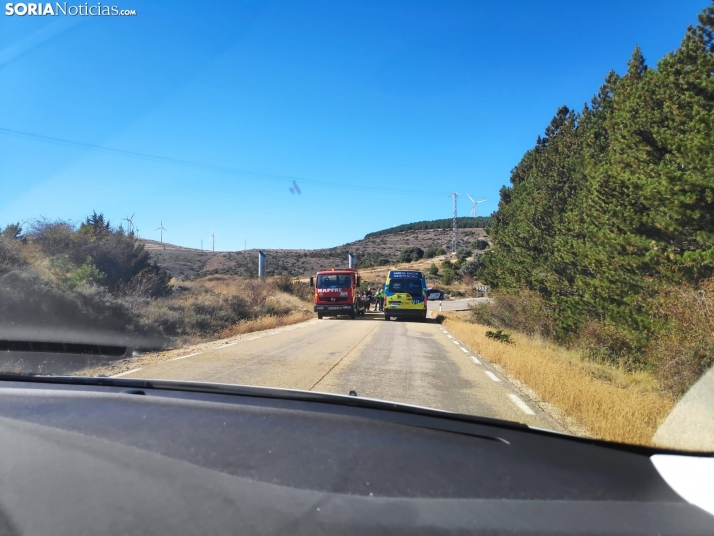 Susto en Cerbón por la caída de un motorista