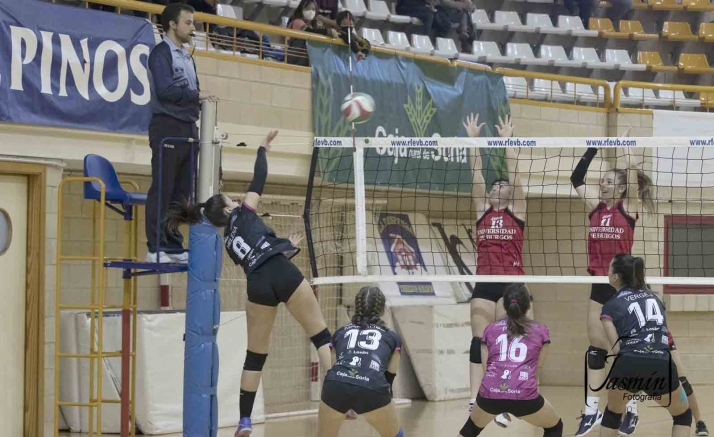 El senior femenino del Sporting Santo Domingo debuta en Soria