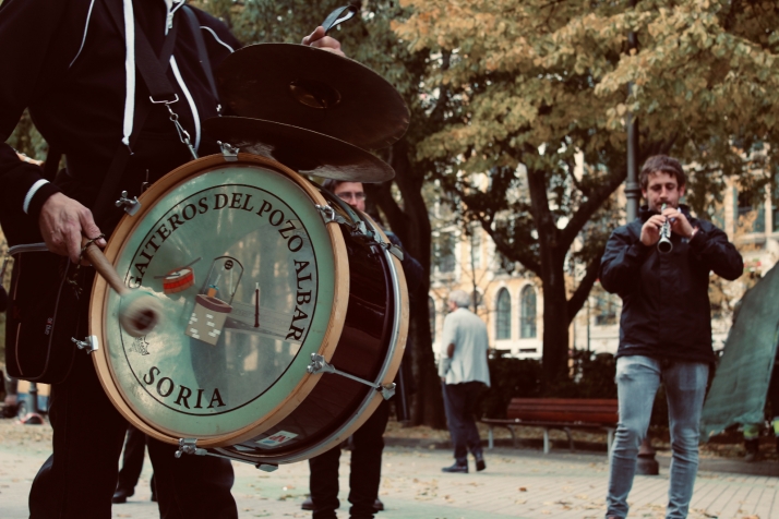 GALERÍA: Dulzaineros sorianos en Pamplona