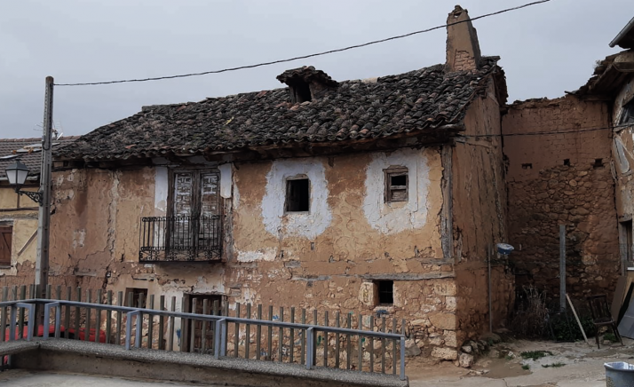 El Burgo decreta expedientes de ruina en inmuebles particulares, algunos con propietarios desconocidos