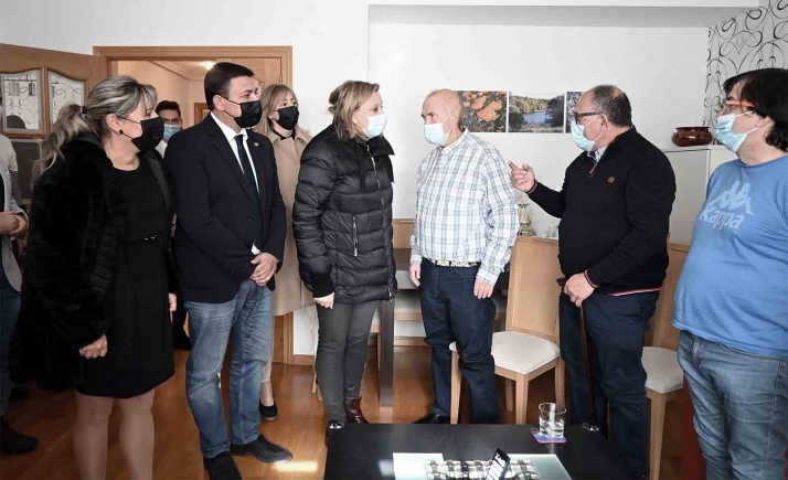 La Junta sube hasta 2 M€ el presupuesto para el programa de viviendas y apoyo a la vida autónoma con asistente personal vinculado