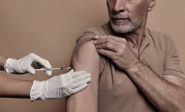 Comienza la vacunación conjunta frente a la gripe y la dosis de recuerdo COVID-19 a partir de los 70 años