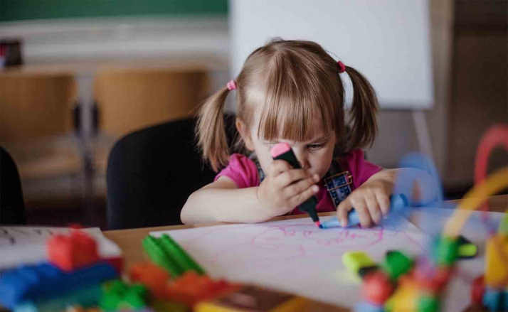 Los centros del programa Crecemos y de Educación Infantil dispondrán de un coordinador y aumentan su financiación en 90.260 €