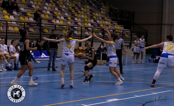 El Ponce reafirmó ante el Semillas Adolfo Martínez su condición de favorito al ascenso (36-83)