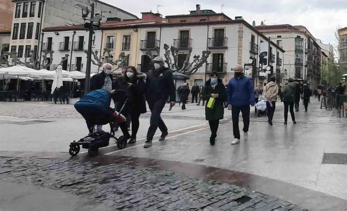 Un total 73.580 personas capital y provincia ya han recibido la pauta completa de vacunación