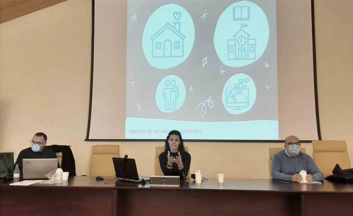 Latorre: Es primordial que los ayuntamientos cuenten con recursos para la lucha contra la violencia machista 