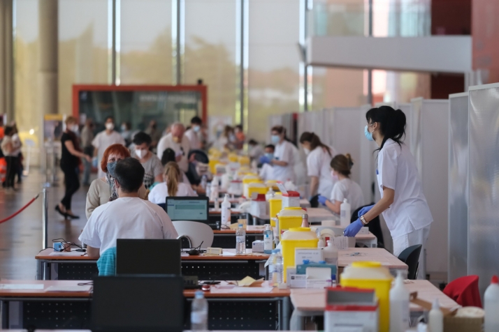 Castilla y León abrirá de nuevo los centros de vacunación masiva