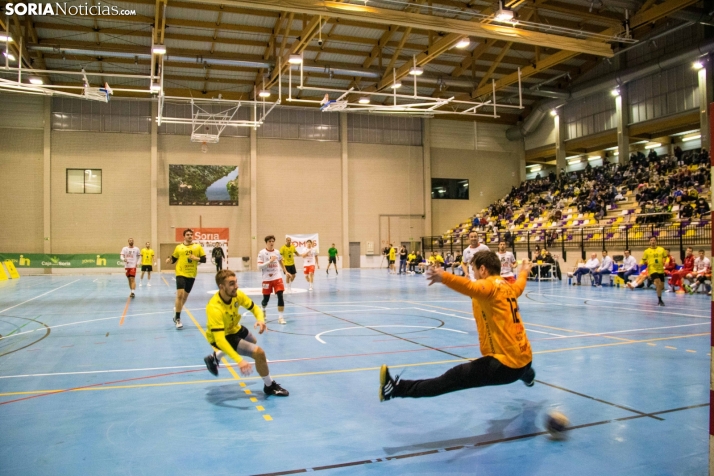 El BM Soria pone fin a su sueño copero ante un gran Nava por 26-41
