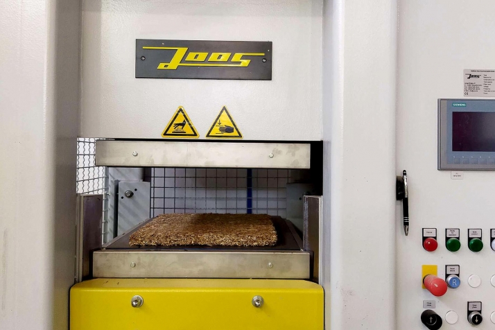 Cesefor prueba a elaborar tablero aglomerado con especies procedentes de tierras marginales