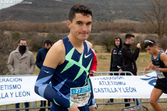 Dani Mateo finaliza octavo en el Cross de Aranda