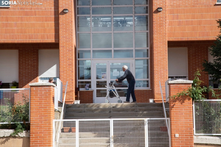 Castilla y León no prohibirá entradas y salidas a residencias esta Navidad