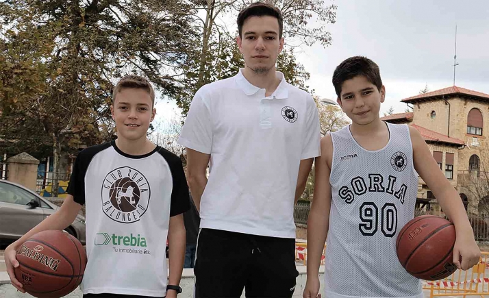 La Federación regional de basket vuelve a convocar a Diego Valero y Víctor Chamarro, del CSB