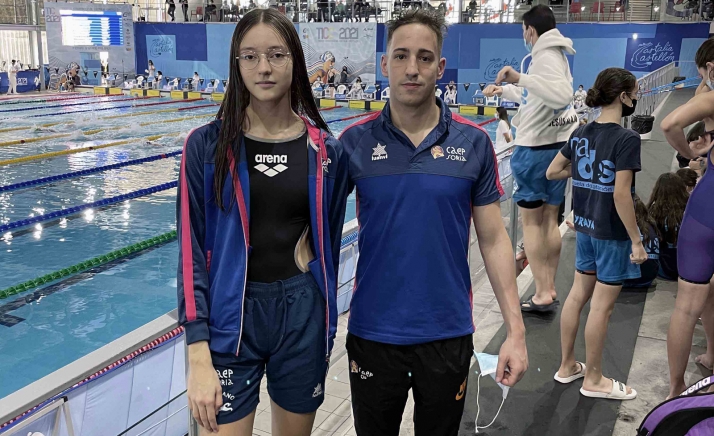 Los nadadores Claudia Fuentemilla y Sergio Martín se estrenan en un internacional