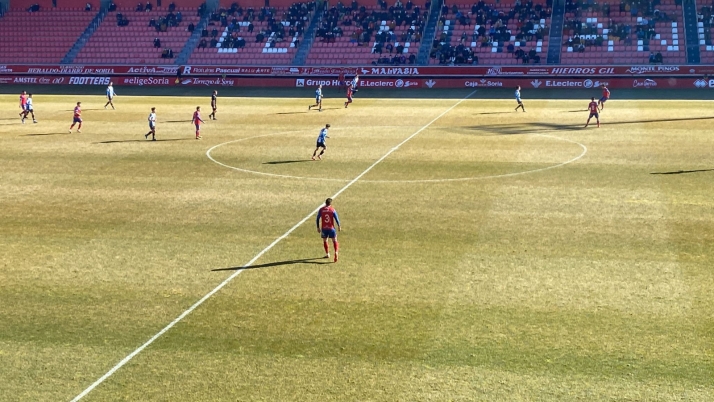 Numancia 1-0 Espanyol B, vencer y convencer para acechar el liderato
