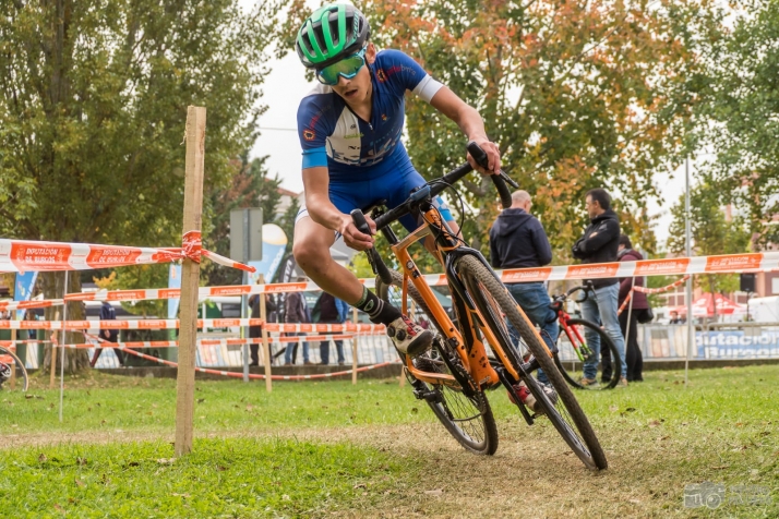 El covaledense Alejandro Herrero convocado para el Campeonato Nacional de Ciclocross