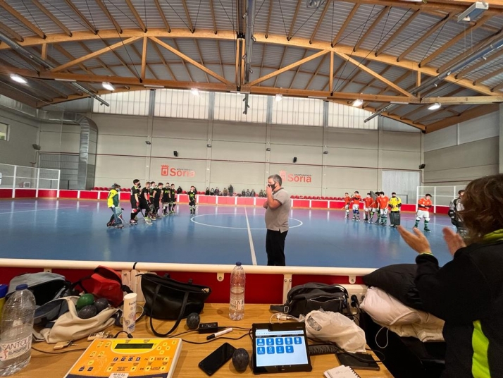 El Laguna de hockey vence por la mínima