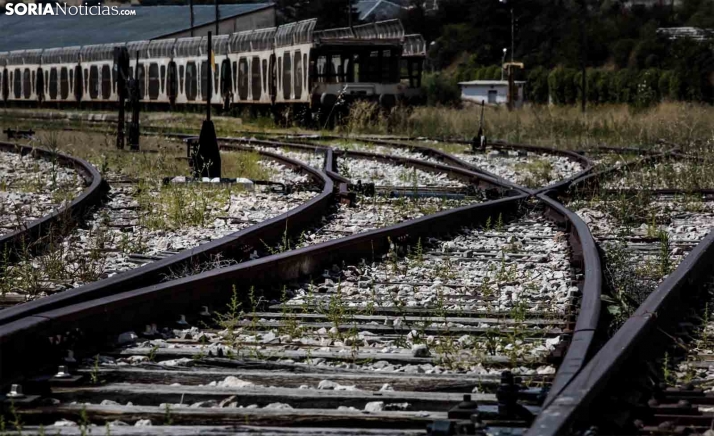 Adif licita las obras para renovar y reordenar las vías de la estación del Cañuelo