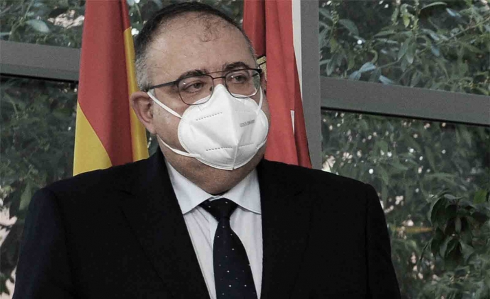 UGT afea al consejero de Sanidad que no se haya reunido aún con todos los representantes de la plantilla sanitaria