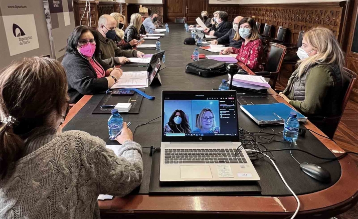 Suscrito el primer Plan de Igualdad para la plantilla de la Diputación