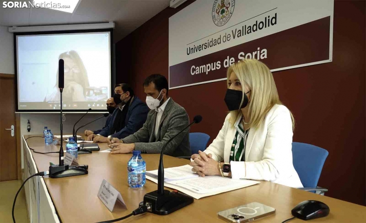 Abre el congreso Visiones de la enfermedad: Cultura, educación y economía en el Campus