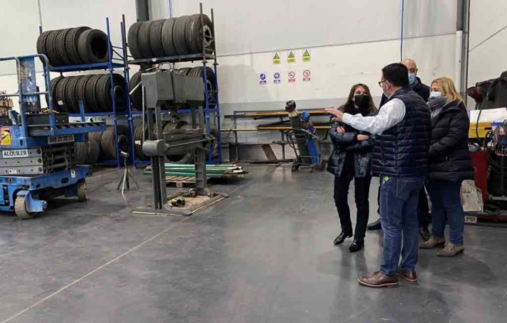 Lucas transmite a De Pedro Molinero la intención de instalar el grado de FP para trasnportes por carretera  