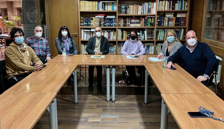 Lucas ensalza el trabajo esencial de los veterinarios por la salud, la seguridad alimentaria y el bienestar animal